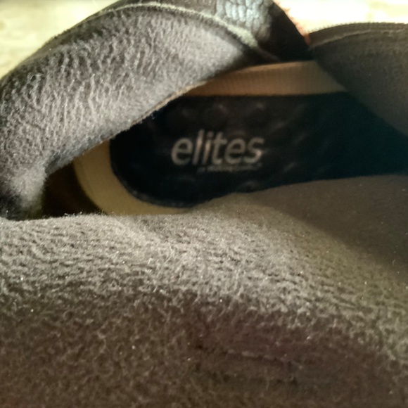 Awesome Leather Bootie. ELITES SIZE 8 - Picture 7 of 9